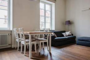 Apartament Miodowa